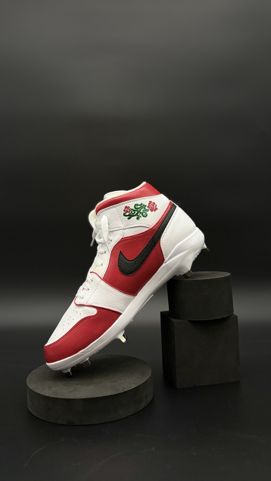 Custum cleats example 2 view 4
